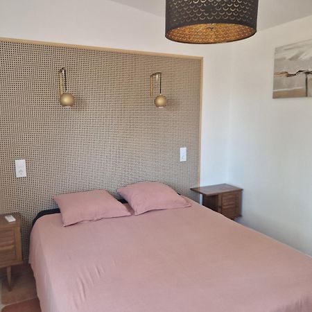 La Villa Romantica Residence De Vacances Les Tres Cales Espagne מראה חיצוני תמונה